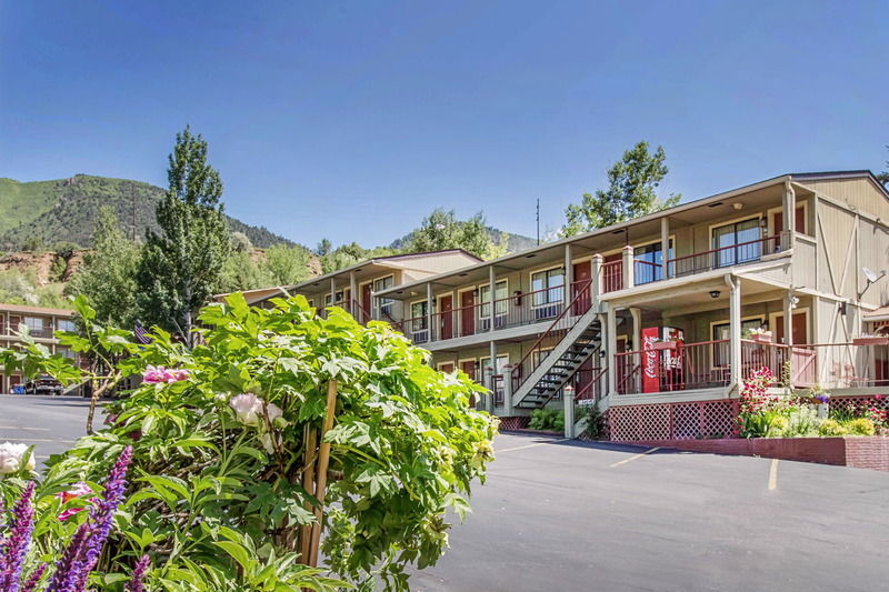 Hotel Rodeway