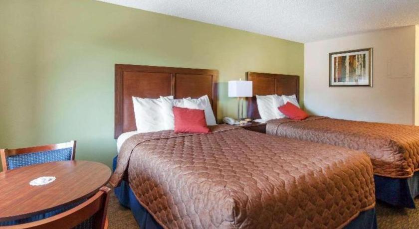 Rodeway Hotel