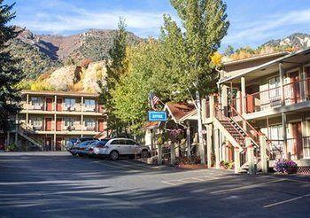 Rodeway Hotel